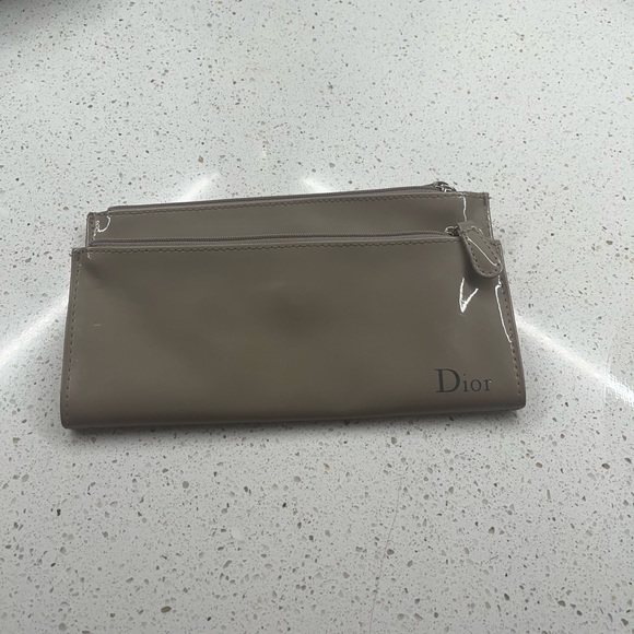 Dior Makeup bag/ wallet - Picture 5 of 9